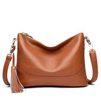 Leather shoulder handbag