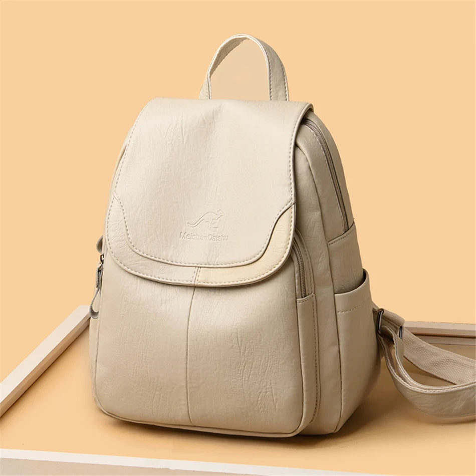 Casual leather knapsack
