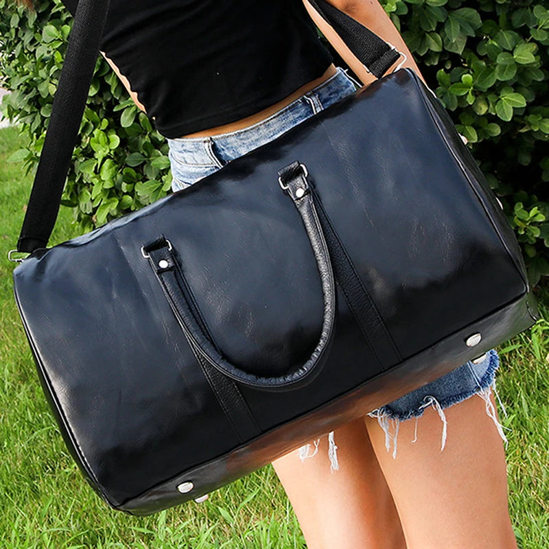 Handcrafted leather overnight duffle bag