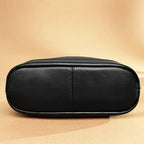 Medium leather shoulder bag