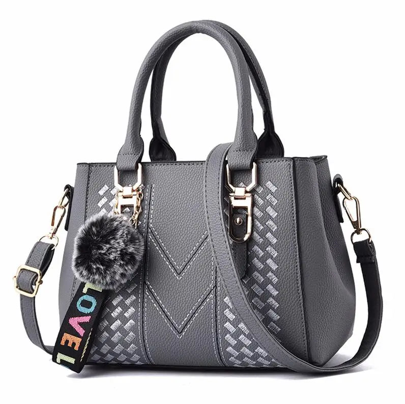 Women’s soft leather shoulder bag