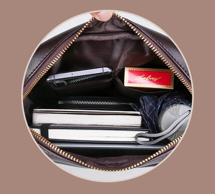 Classic leather crossbody bag