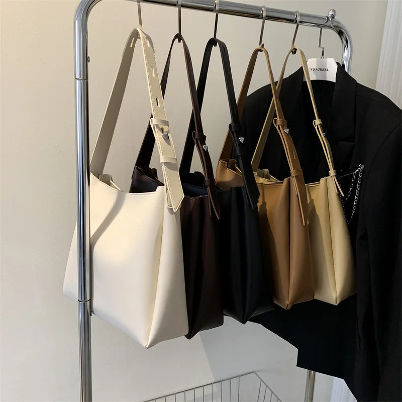Elegant women's leather tote bag