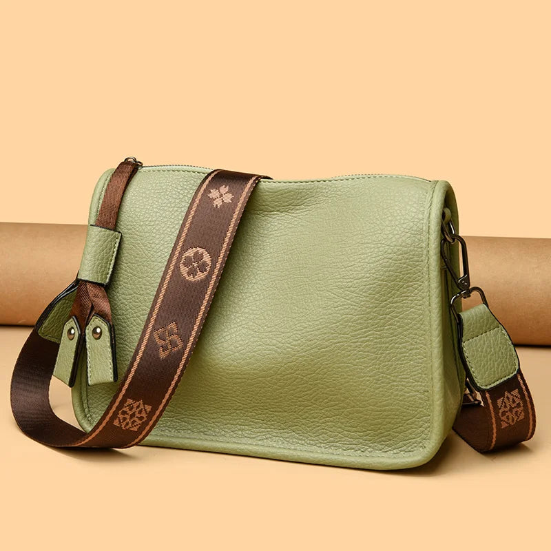 Sleek leather shoulder bag
