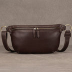 Elegant men leather bum bag