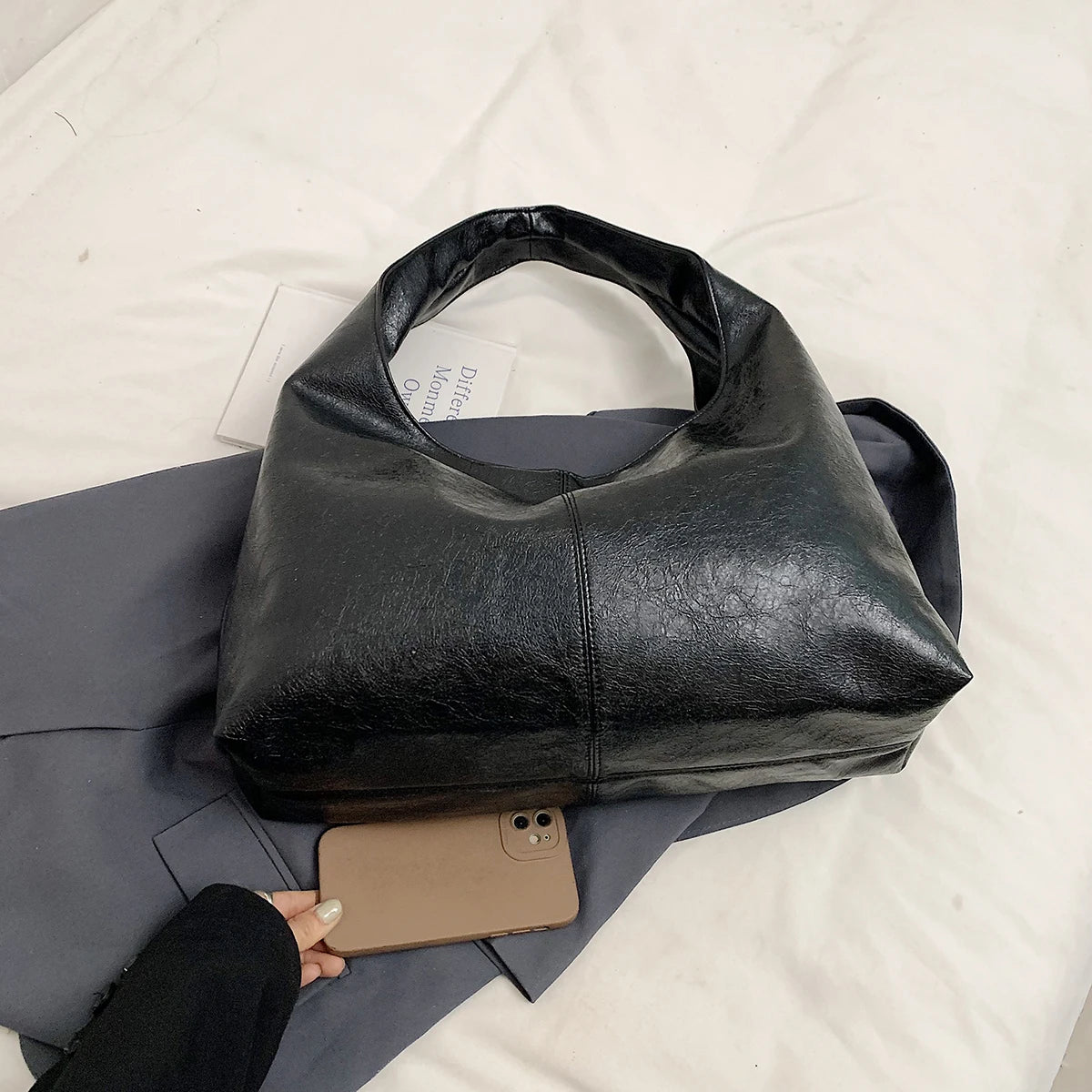 Women large leather hobo bag