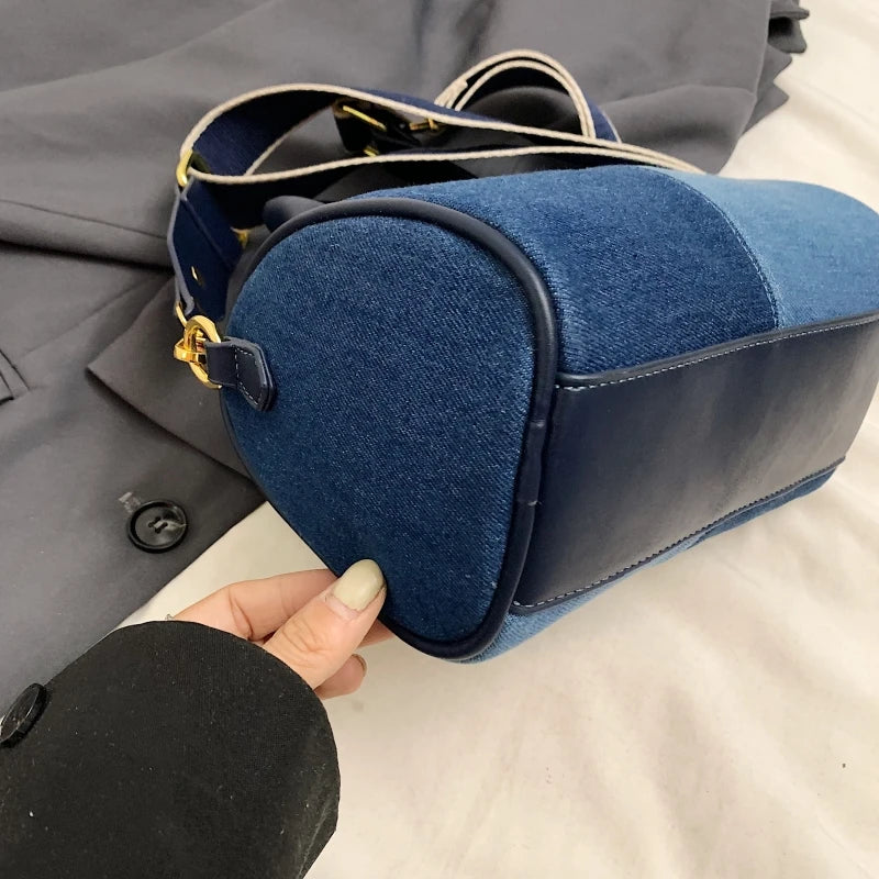 Retro large strap denim shoulder handbag
