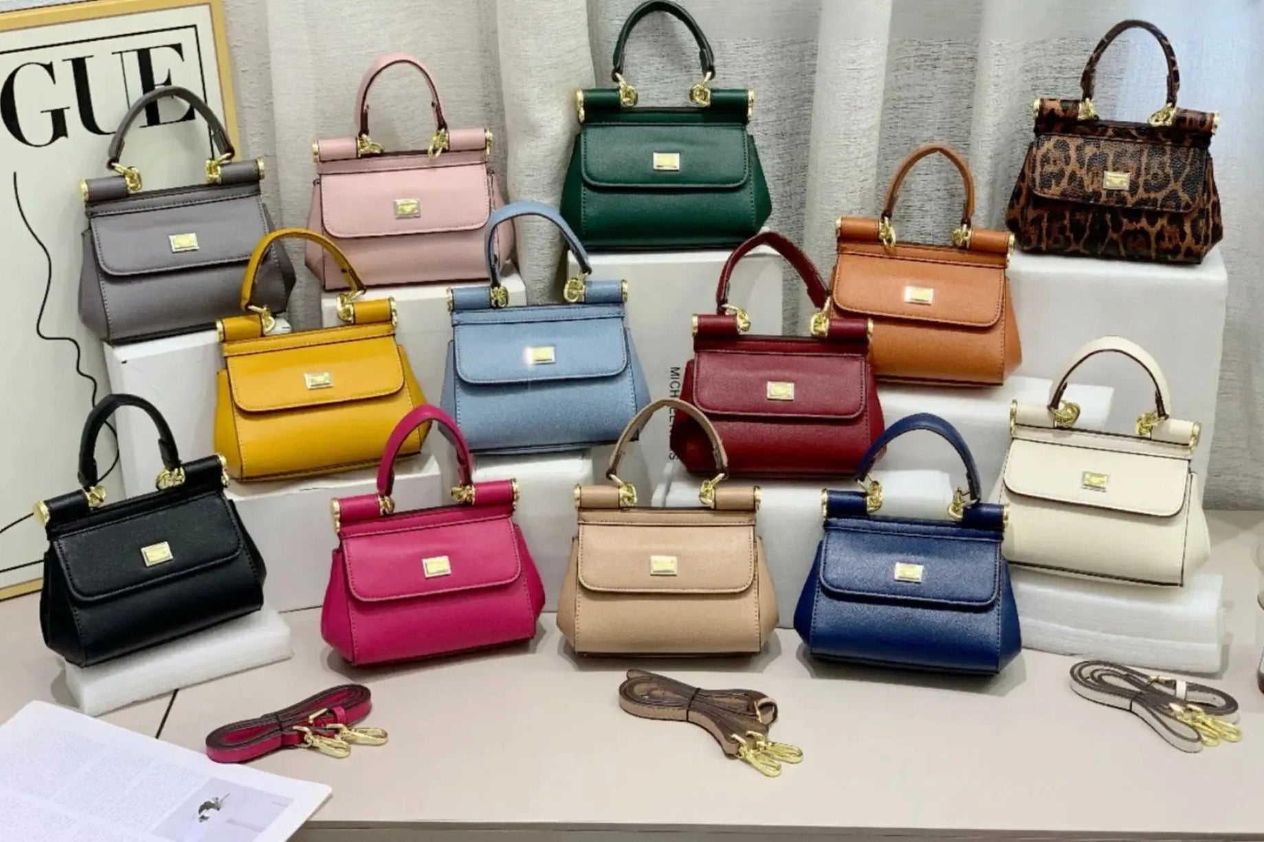 Elegant leather handbag