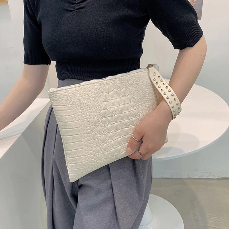 Crocodile texture leather clutch bag