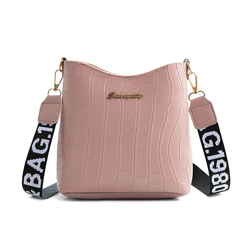 Classic leather shoulder bag for women
