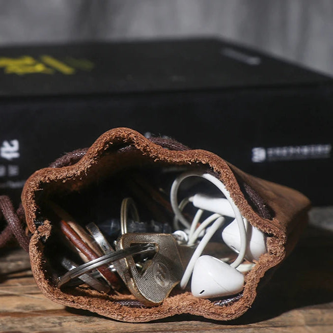 Retro leather pouch with drawstring