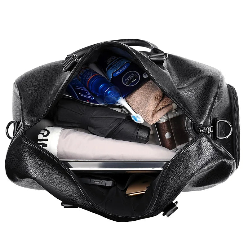 Travel-ready leather holdall