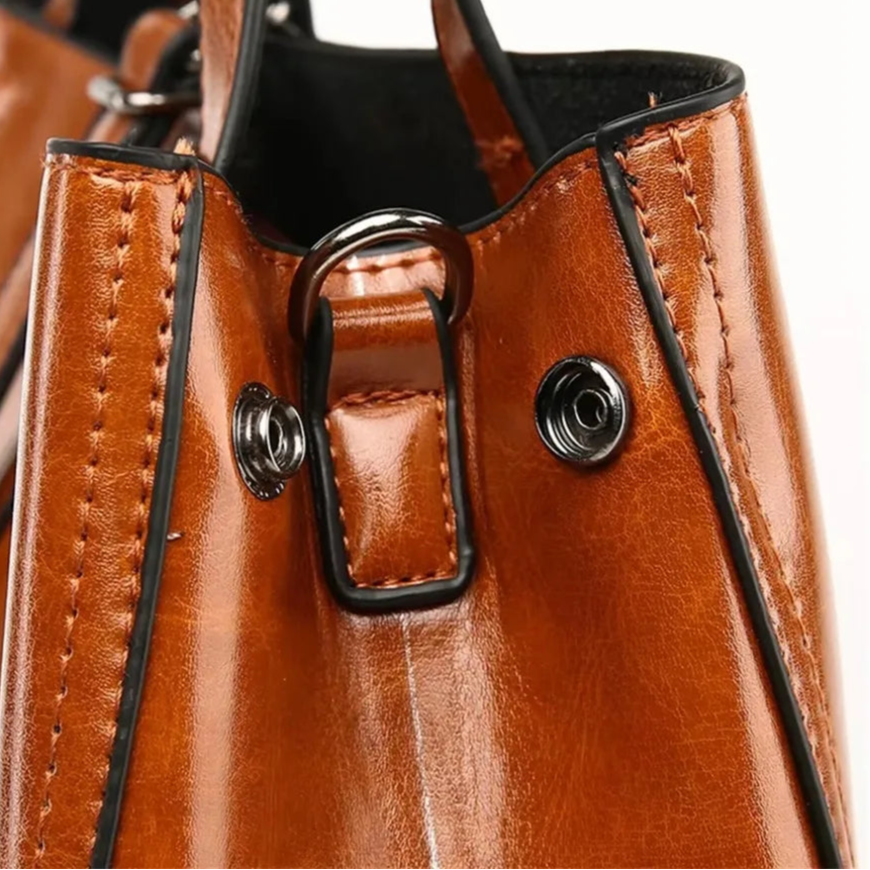 Fashion leather handbag
