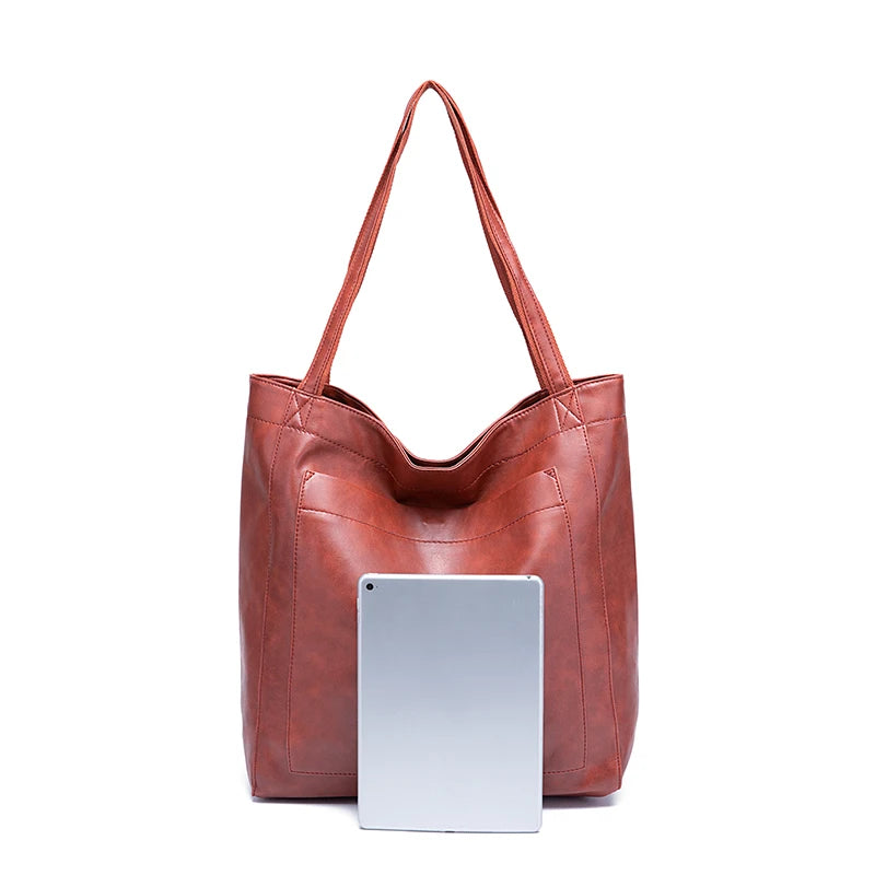 Large capacity leather tote bag with pocket