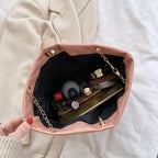Fashionable leather tote bag