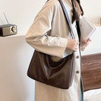 Shoulder leather tote bag