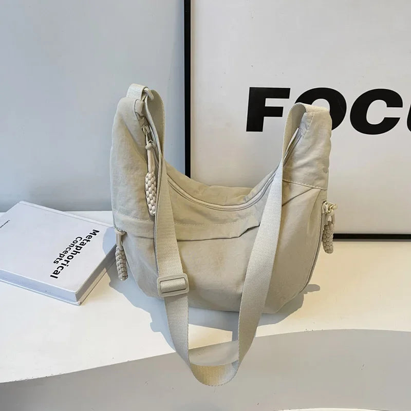 Women hobo shoulder bag