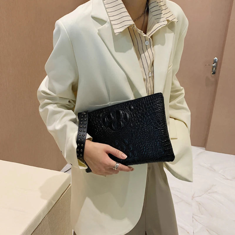 Crocodile texture leather clutch bag