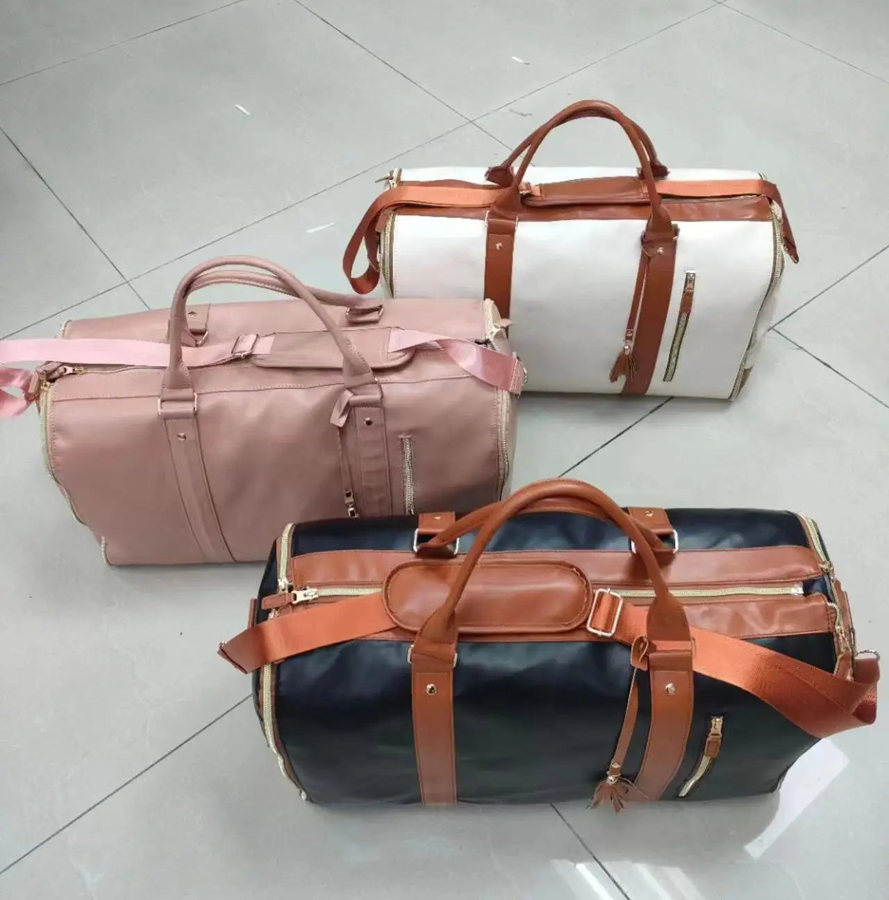 Large capacity travel leather duffle bag