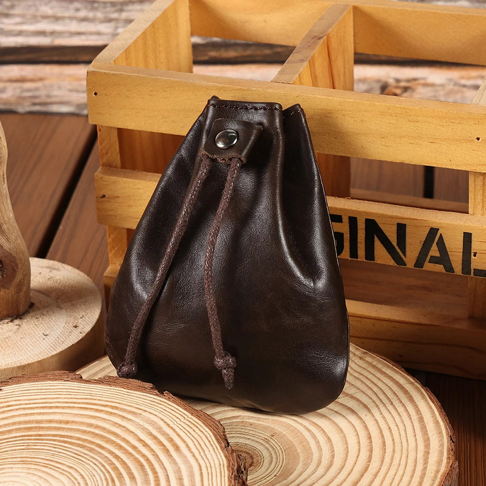 Compact drawstring pouch in leather