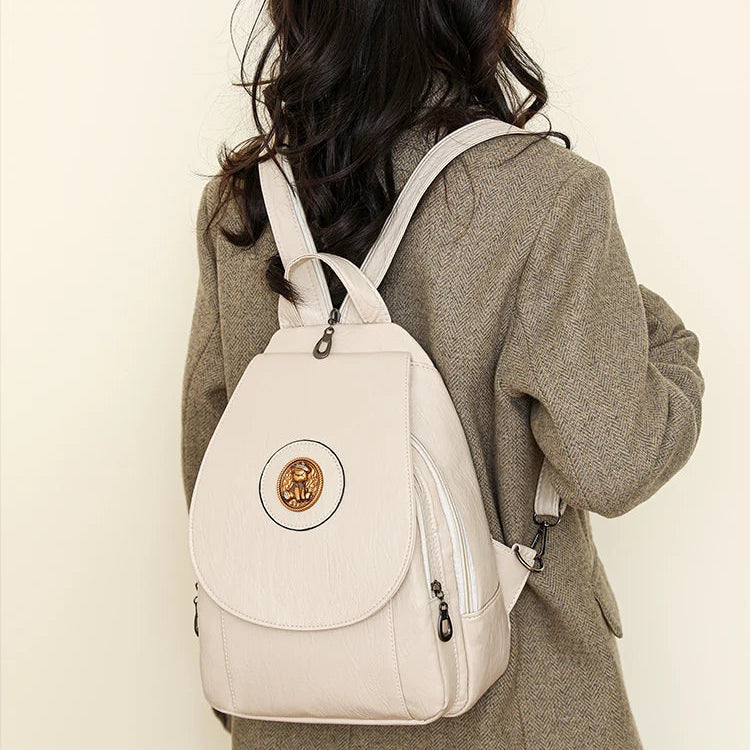Women’s leather knapsack