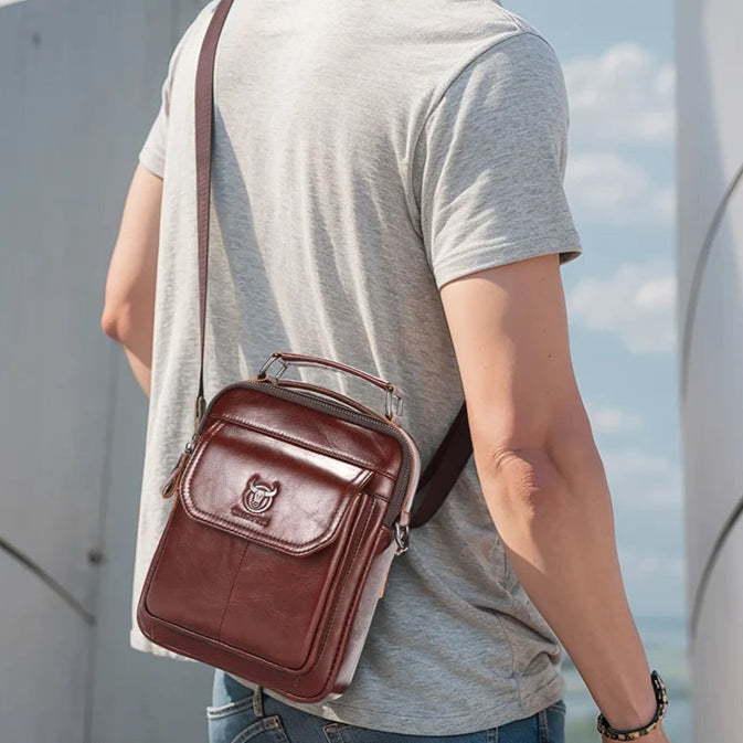 Classic leather crossbody bag