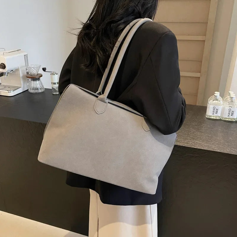 Retro Suede Large Capacity Women's Shoulder Bag