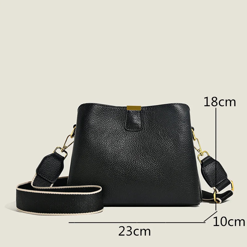 Soft leather handbag with zipper