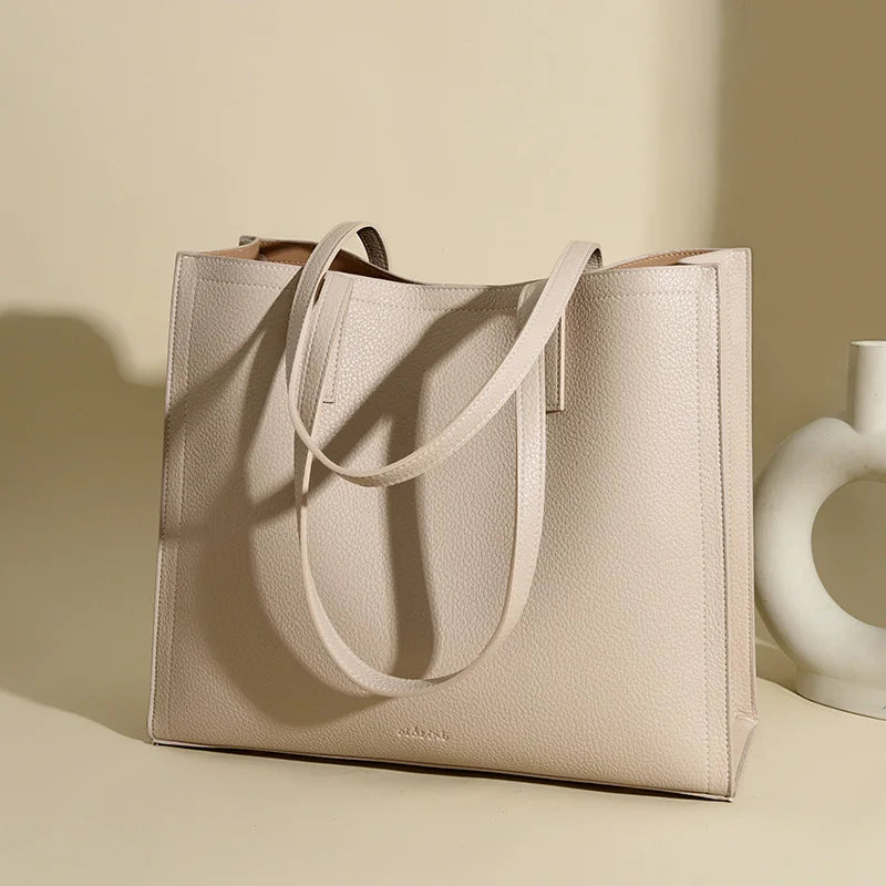 Casual leather tote bag for women