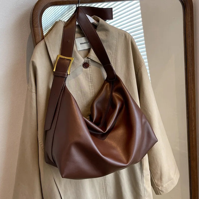 Large capacity leather hobo tote bag