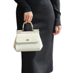 Elegant leather handbag
