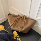 Modern leather tote bag