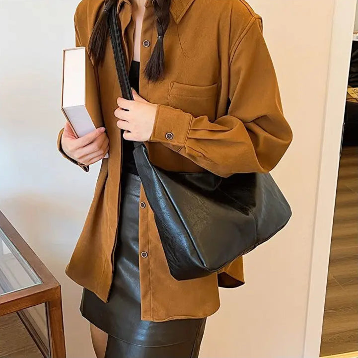 Shoulder leather tote bag