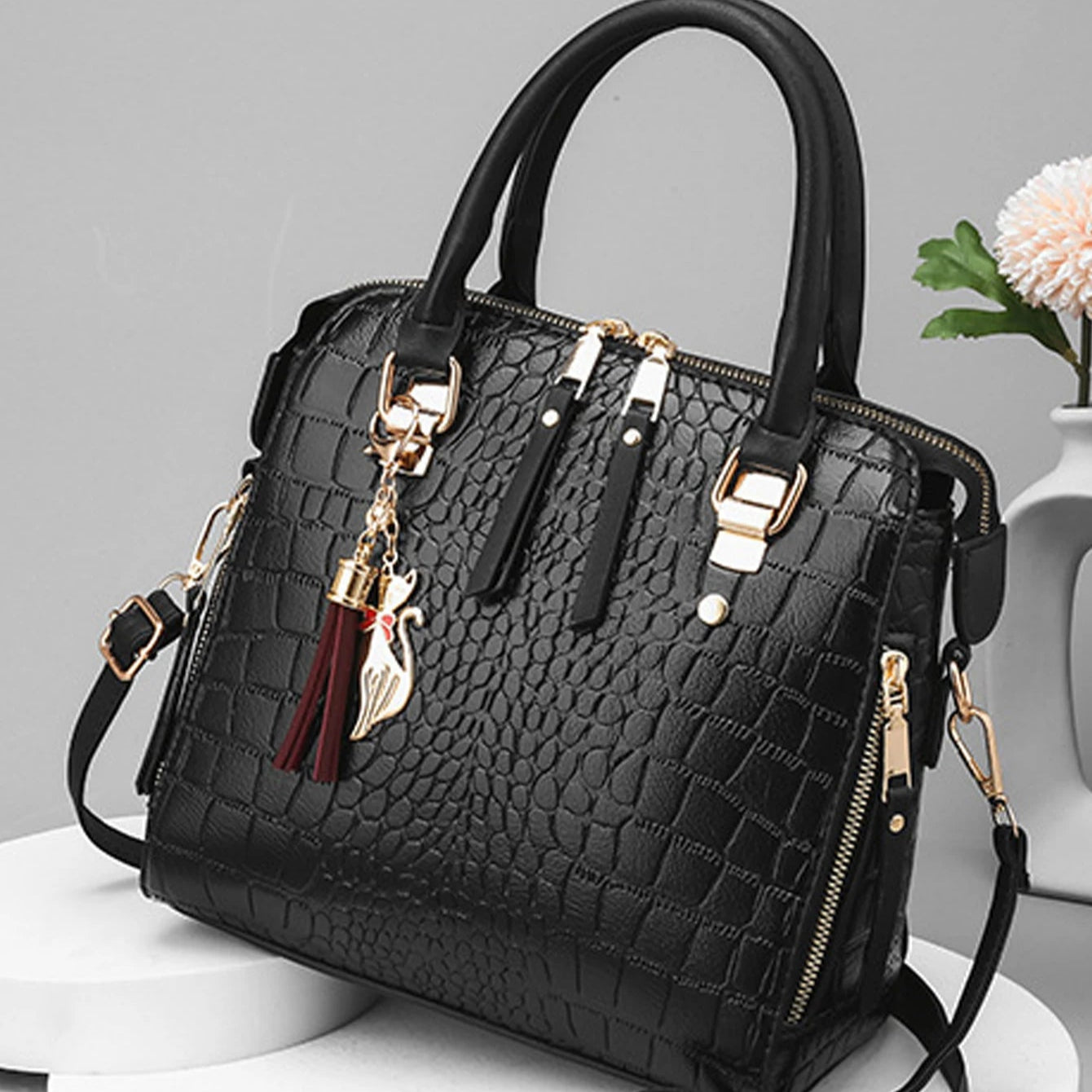 Top-handle leather handbag