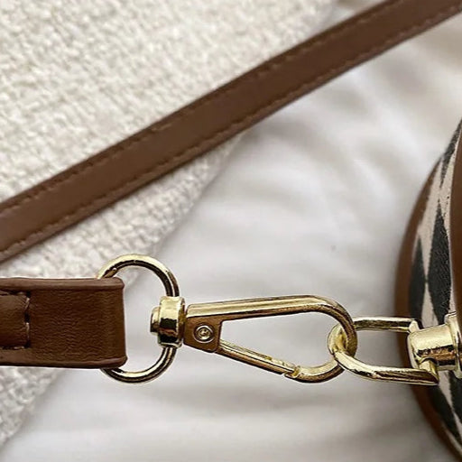 Vintage leather shoulder bag