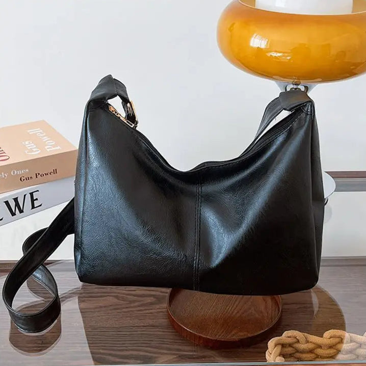 Shoulder leather tote bag