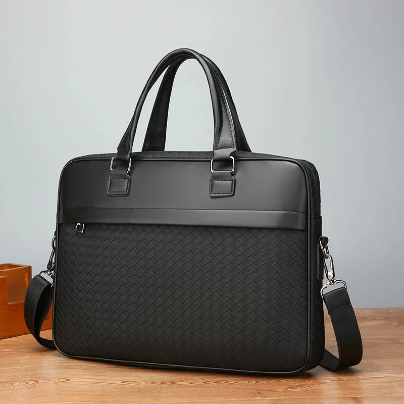 Zippered leather laptop bag
