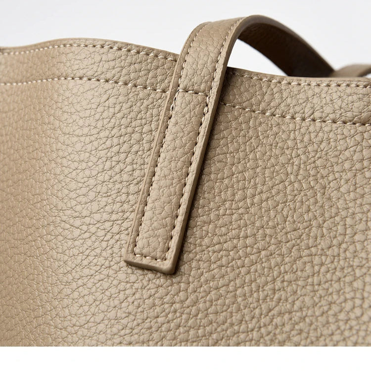Casual leather tote bag for women