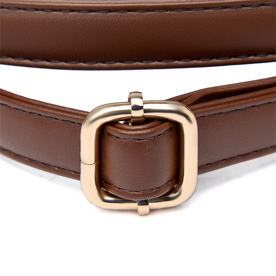 Versatile leather crossbody bag