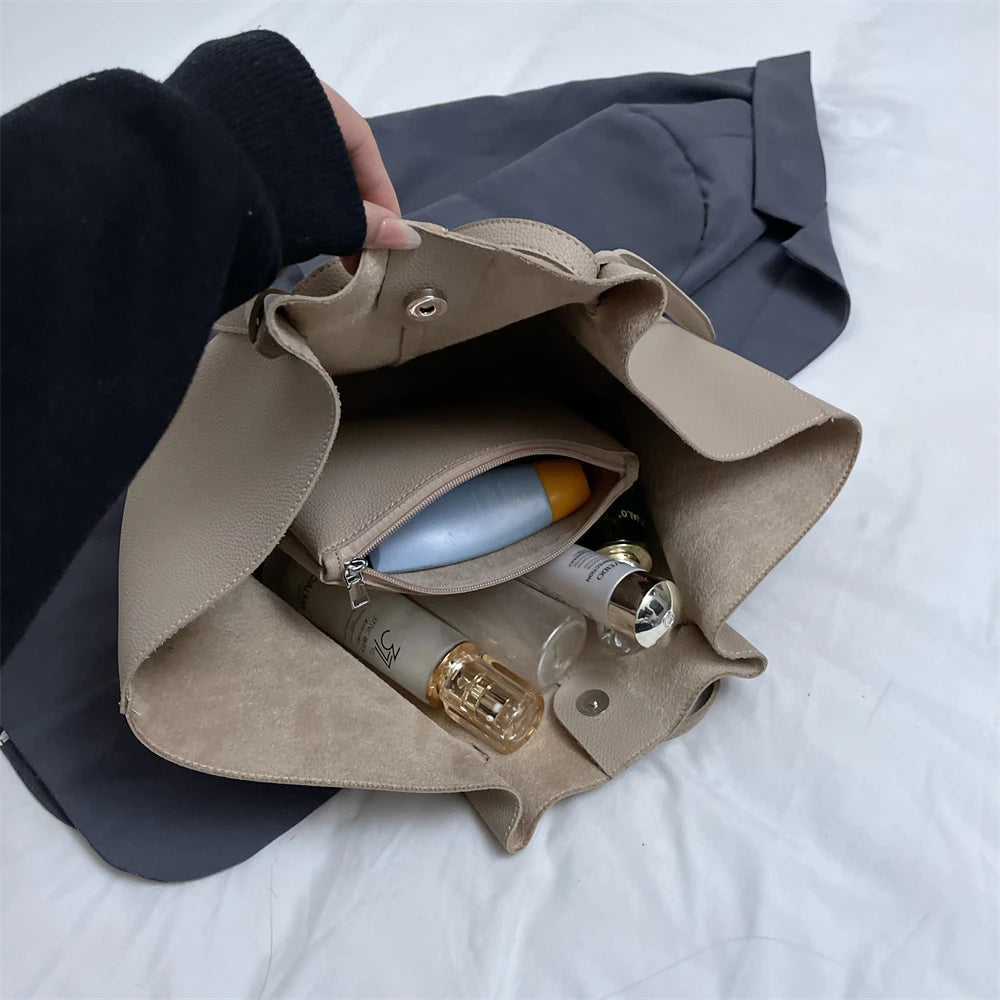 Modern leather tote bag
