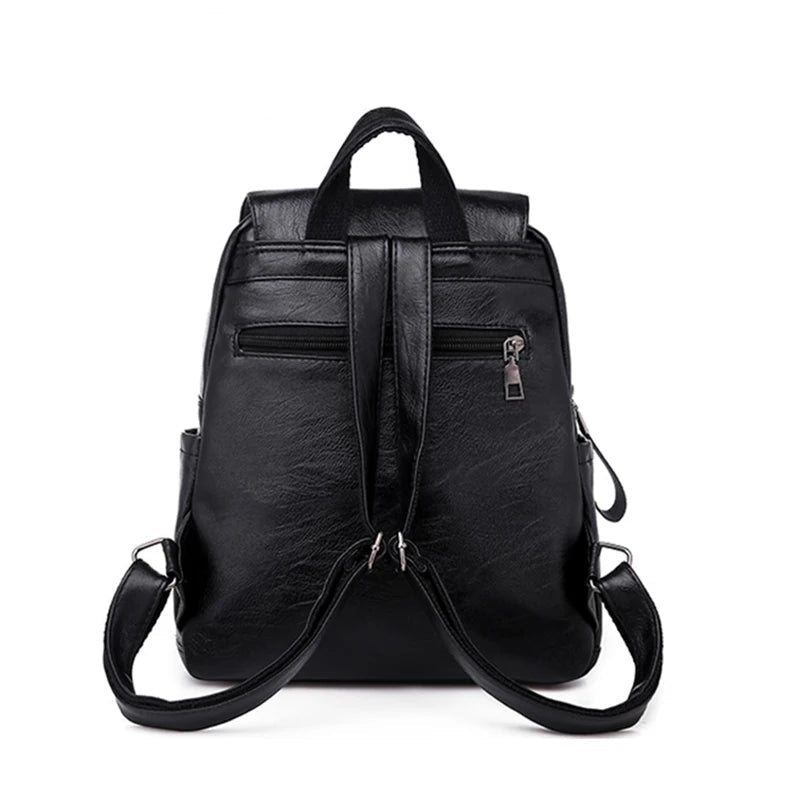 Women’s structured leather backpack