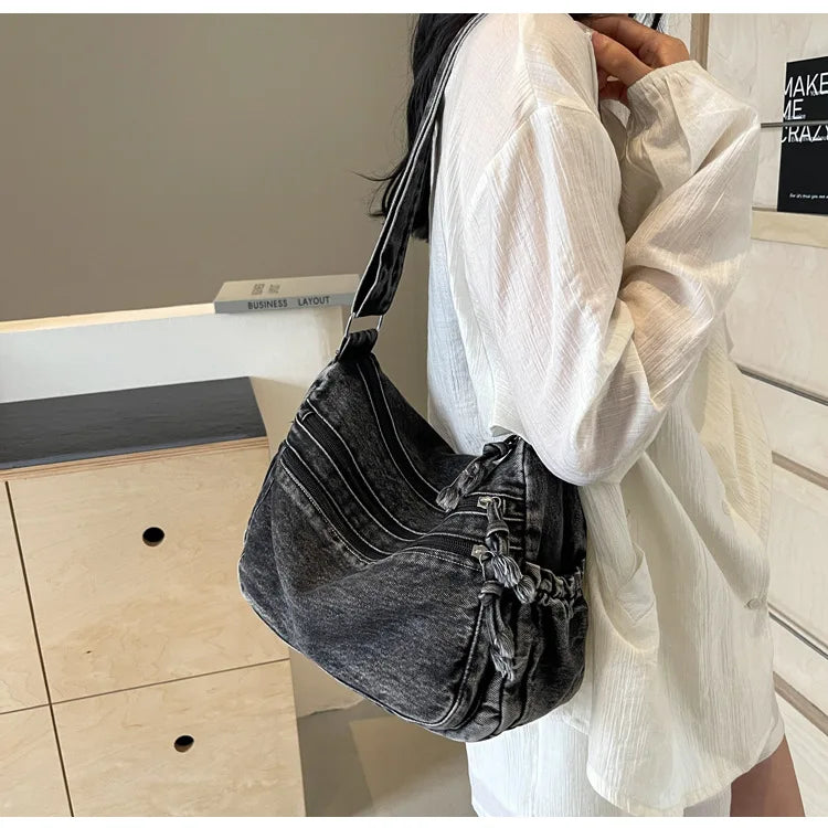 Multi-pockets denim shoulder bag for women