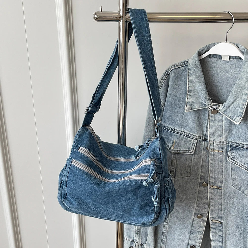 Classic denim shoulder handbag with zipper closure
