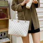 Fashionable leather tote bag