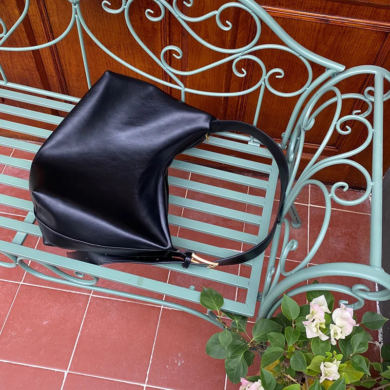 Large shoulder hobo bag