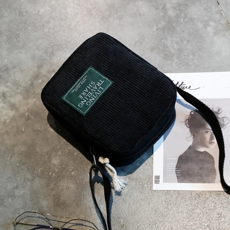 Classic corduroy crossbody bag