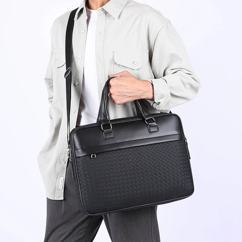 Zippered leather laptop bag