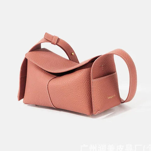 Trendy leather shoulder bag