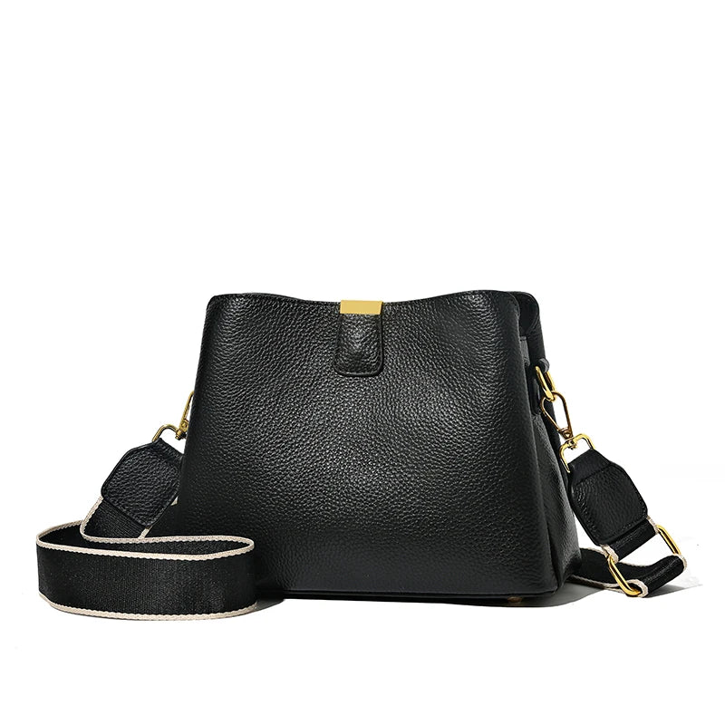 Soft leather handbag with zipper