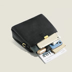 Soft leather handbag with zipper